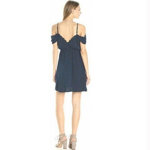 Vero Moda Navy Mille Short Off Shoulder Dress Sz L lace formal summer - Picture 2 of 7